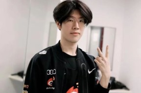 九游娱乐-包含TheShy迎来十二赛季高光表现，西班牙队球迷沸腾！的词条