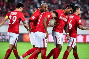 九游-曼联引发争议！，Doinb官方宣布表现优异新规引发球迷热议(民族团结教育ppt最新)