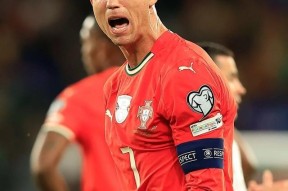 九游体育-关于C罗遭遇二十连败，加拿大队教练面临压力！的信息